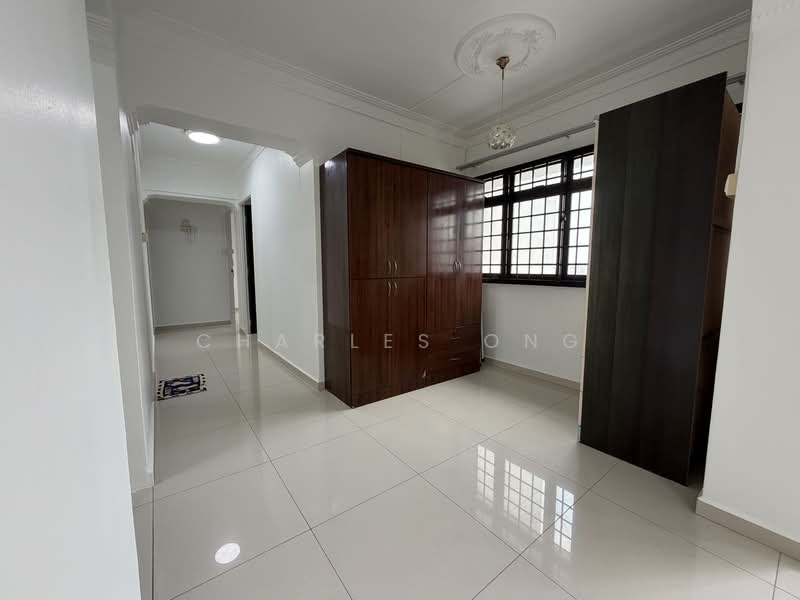 353 Ang Mo Kio Street 32 HDB Flat For Sale at S$ 1,000,000 | PropertyGuru Singapore - Interior