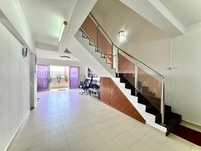 For Sale - 327 Jurong East Street 31