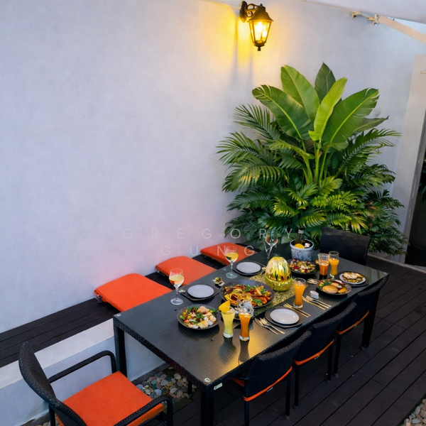 Eon Shenton, 70 Shenton Way, 2 Bedrooms, 1,130 sqft, Condominium For Rent, by Gregory Gung, 500073169 - Dining Room - PropertyGuru.com.sg