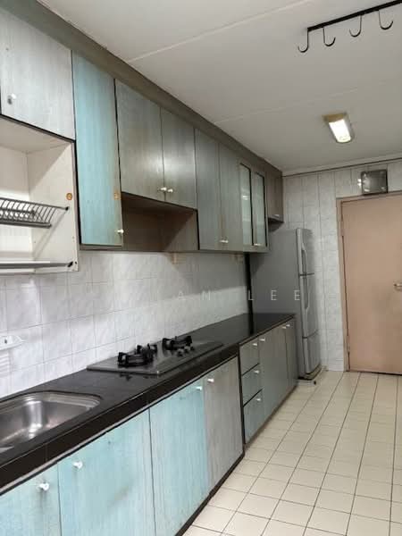 664B Jurong West Street 64, 664B Jurong West Street 64, 3 Bedrooms, 1,032 sqft, HDB Flat For Rent, by Lilian Lee, 500073170 - Kitchen - PropertyGuru.com.sg