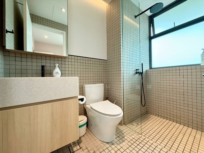 The Topiary Executive Condominium For Sale at S$ 3,290,000 | PropertyGuru Singapore - Common Bathroom