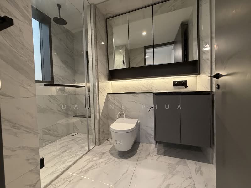 The Landmark, 173 Chin Swee Road, 2 Bedrooms, 753 sqft, Condominium For Rent, by Daphne Phua, 500073180 - Bathroom - PropertyGuru.com.sg