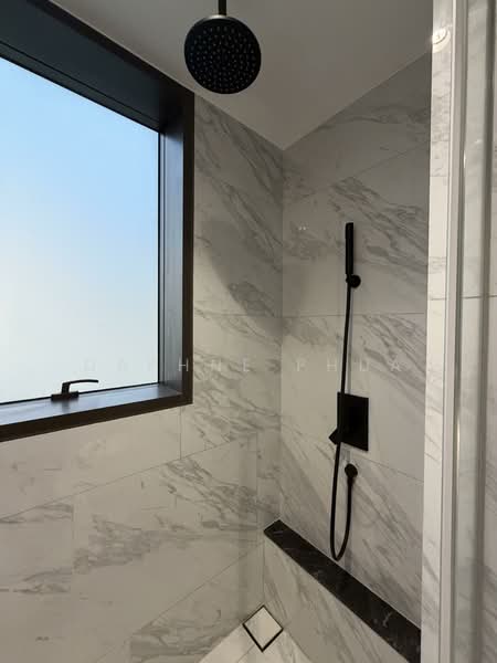 The Landmark, 173 Chin Swee Road, 2 Bedrooms, 753 sqft, Condominium For Rent, by Daphne Phua, 500073180 - Bathroom - PropertyGuru.com.sg