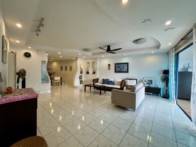 For Sale - 467B Admiralty Drive