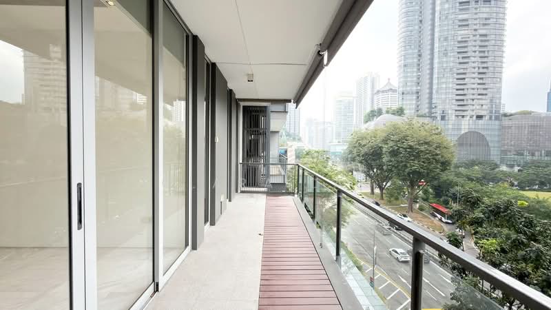 Paterson Linc Condominium For Sale at S$ 2,380,000 | PropertyGuru Singapore - Balcony