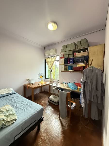 Picardy Gardens, 78 Jalan Pari Burong, 5 Bedrooms, 1,800 sqft, Semi-Detached House For Sale, by Steven Wen, 500073192 - Bedroom - PropertyGuru.com.sg