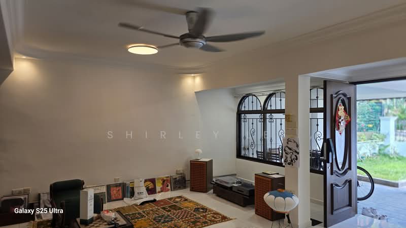 PHOENIX GARDEN, Phoenix Garden, 3 Bedrooms, 2,500 sqft, Terraced House For Rent, by Shirley Lee, 500073208 - Living Room - PropertyGuru.com.sg