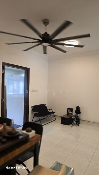 PHOENIX GARDEN, Phoenix Garden, 3 Bedrooms, 2,500 sqft, Terraced House For Rent, by Shirley Lee, 500073208 - Living Room - PropertyGuru.com.sg