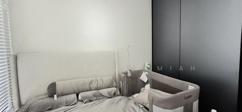 Irwell Hill Residences, 6 Irwell Hill, 2 Bedrooms, 603 sqft, Condominium For Rent, by Steven Jeremiah, 500073210 - Master Bedroom - PropertyGuru.com.sg