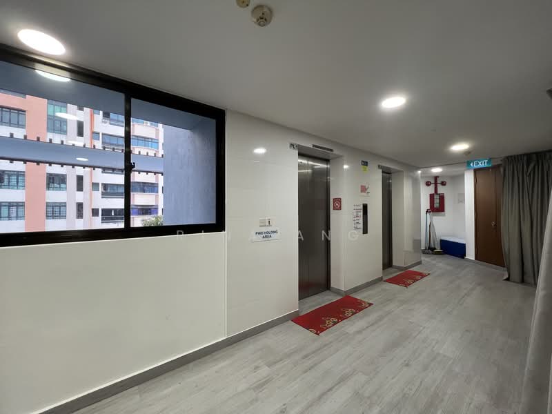 Lorong 33 Geylang, Lorong 33 Geylang, 4,300 sqft, Office For Rent, by Rina Ang, 500073212 - Corridor - CommercialGuru.com.sg