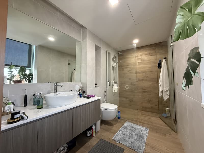 Eight@18Fort, 18 Fort Road, 3 Bedrooms, 2,000 sqft, Condominium For Rent, by CD Sung, 500073215 - Bathroom - PropertyGuru.com.sg