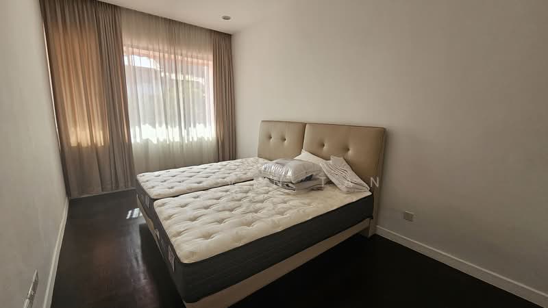 Bedok terrace, Bedok terrace, 4 Bedrooms, 2,500 sqft, Terraced House For Rent, by Celvin Tan, 500073225 - Bedroom - PropertyGuru.com.sg