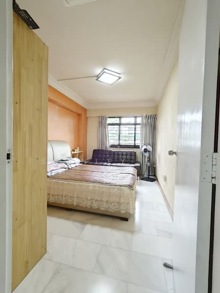 556 Woodlands Drive 53, 556 Woodlands Drive 53, 3 Bedrooms, 1,292 sqft, HDB Flat For Rent, by Stanley Sik, 500073237 - Bedroom - PropertyGuru.com.sg