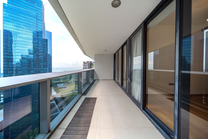 Marina Bay Suites, 3 Central Boulevard, 3 Bedrooms, 1,572 sqft, Apartment For Sale, by Larry Mah, 500073246 - Balcony - PropertyGuru.com.sg