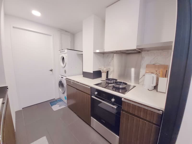 Nomu, 20 Handy Road, Room Rental, 120 sqft, Apartment For Rent, by Pheron Lim, 500073256 - Kitchen - PropertyGuru.com.sg