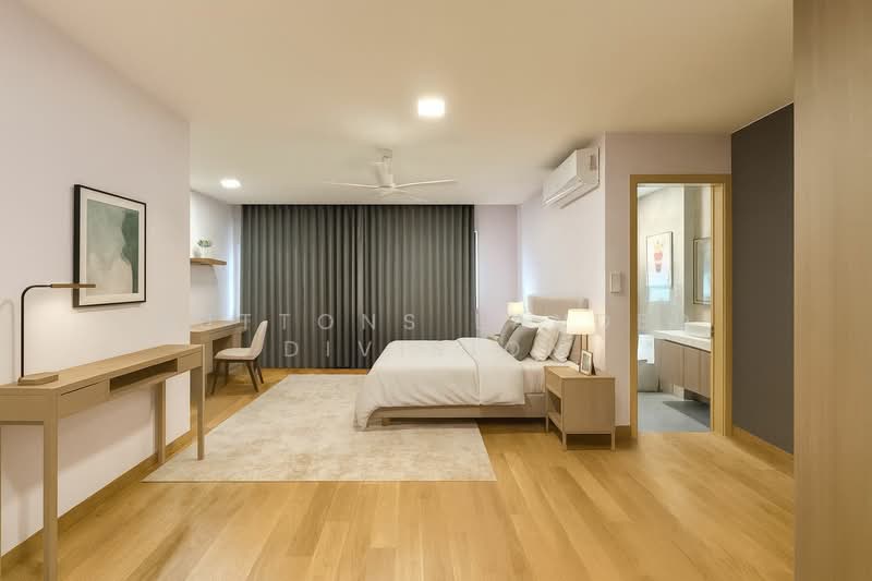 Better-than-new HUGE Semi-D with 7+1 Rooms and Lift at Serangoon Gardens Semi-Detached House For Sale at S$ 9,980,000 | PropertyGuru Singapore - Bedroom