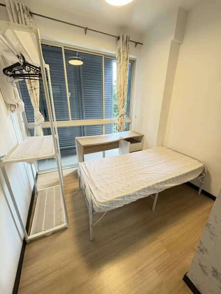 Lake Life Executive Condominium For Sale at S$ 1,818,888 | PropertyGuru Singapore - Bedroom