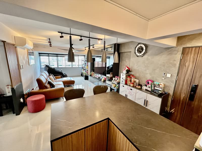 506 Bedok North Avenue 3 HDB Flat For Sale at S$ 850,000 | PropertyGuru Singapore - Living Room