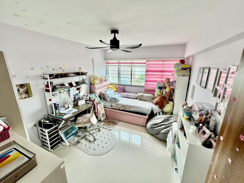506 Bedok North Avenue 3 HDB Flat For Sale at S$ 850,000 | PropertyGuru Singapore - Bedroom