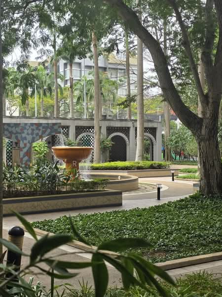 The Bayshore Condominium For Sale at S$ 1,400,000 | PropertyGuru Singapore - Exterior