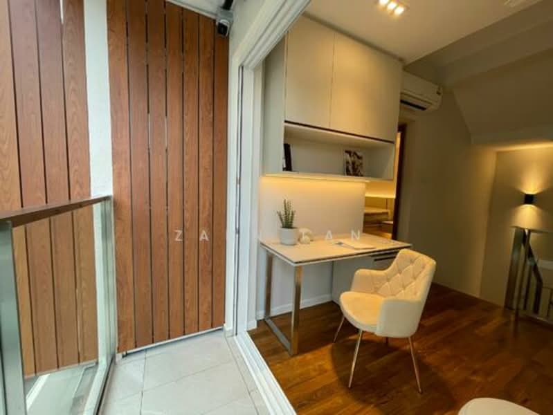 Pavilion Park Corner Terrace For Sale at S$ 5,680,000 | PropertyGuru Singapore - Study