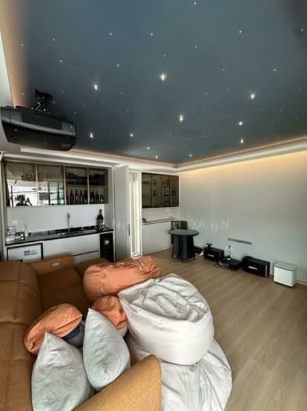 Pavilion Park Corner Terrace For Sale at S$ 5,680,000 | PropertyGuru Singapore - Entertainment Room