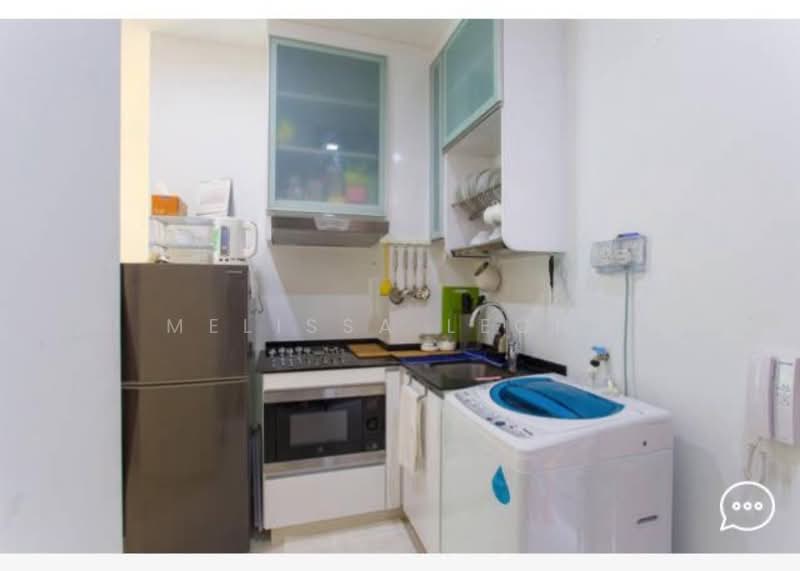 Parc Rosewood Condominium For Sale at S$ 708,888 | PropertyGuru Singapore - Kitchen
