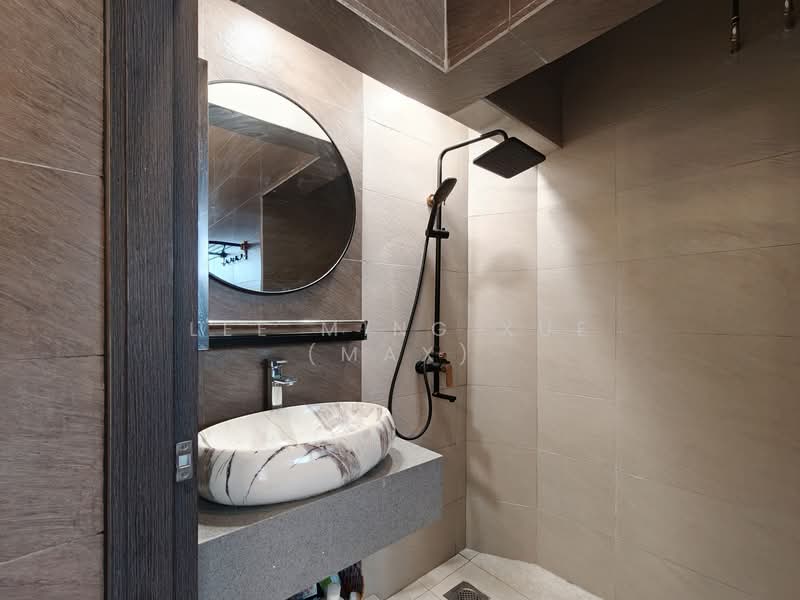 Seletar Hills Estate Semi-Detached House For Sale at S$ 6,500,000 | PropertyGuru Singapore - Bathroom