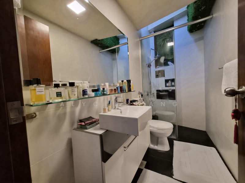 Conservation House | Everitt Road Conservation House For Sale at S$ 5,180,000 | PropertyGuru Singapore - Bathroom