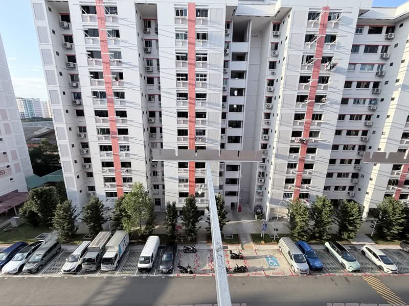 477 Jurong West Street 41 HDB Flat For Sale at S$ 429,000 | PropertyGuru Singapore - Exterior