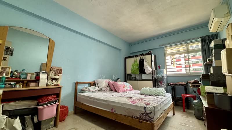 430 Jurong West Avenue 1 HDB Flat For Sale at S$ 515,000 | PropertyGuru Singapore - Bedroom