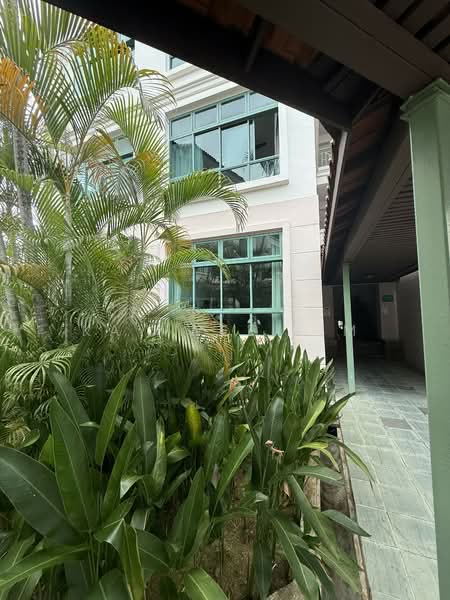 Changi Court Condominium For Sale at S$ 1,280,000 | PropertyGuru Singapore - Exterior