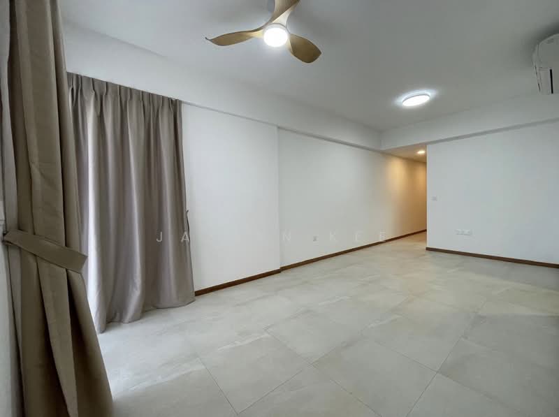 Harbour View Gardens, 221 Pasir Panjang Road, 3 Bedrooms, 980 sqft, Apartment For Rent, by Jaslyn Kee, 500073427 - Living Room - PropertyGuru.com.sg