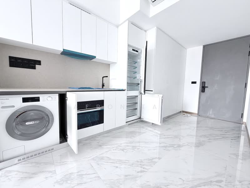 The Landmark, 173 Chin Swee Road, 1 Bedroom, 495 sqft, Condominium For Rent, by Aeron Tan, 500073437 - Kitchen - PropertyGuru.com.sg