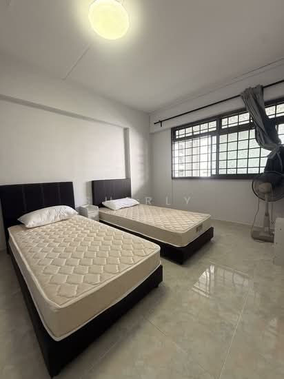 For Rent - 664C Jurong West Street 64