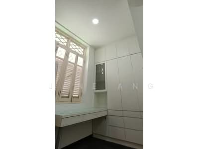 For Rent - Mountbatten Lodge