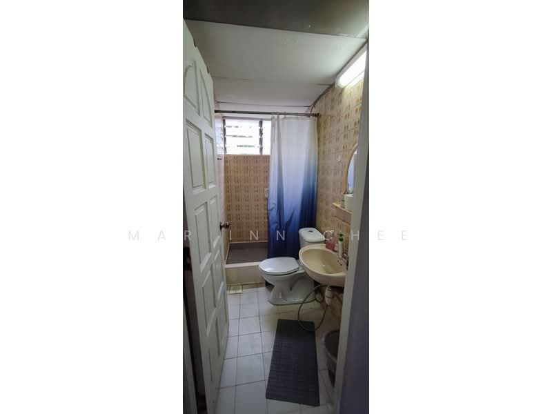 Pandan Valley, 1 Pandan Valley, 1 Bedroom, 260 sqft, Condominium For Rent, by Mar Inn Chee, 500073442 - Bathroom - PropertyGuru.com.sg