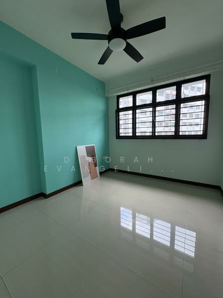 508A Yishun Avenue 4 HDB Flat For Sale at S$ 625,000 | PropertyGuru Singapore - Bedroom