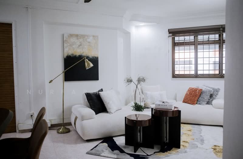 542 Woodlands Drive 16 HDB Flat For Sale at S$ 588,888 | PropertyGuru Singapore - Living Room