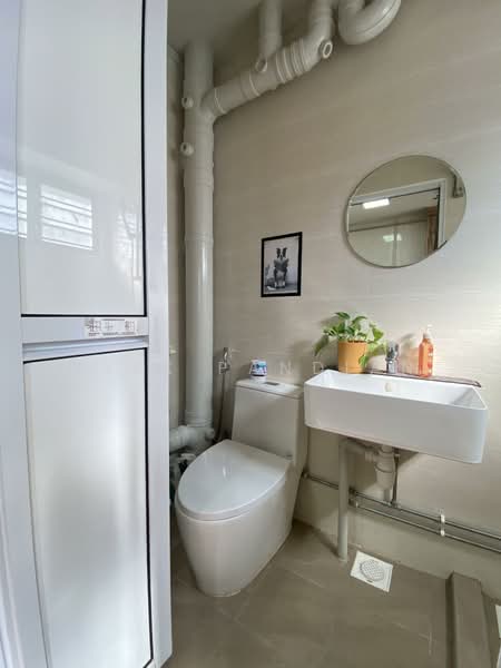 310 Yishun Ring Road, 310 Yishun Ring Road, 3 Bedrooms, 1,453 sqft, HDB Flat For Rent, by Alex Pandian, 500073454 - Bathroom - PropertyGuru.com.sg