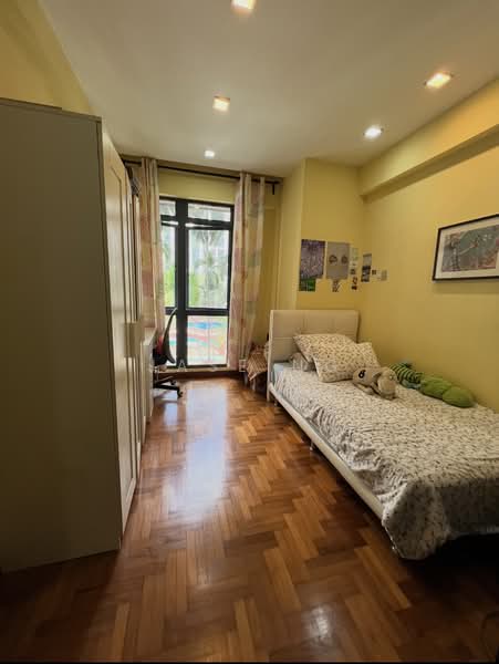 East Meadows Condominium For Sale at S$ 1,598,888 | PropertyGuru Singapore - Bedroom