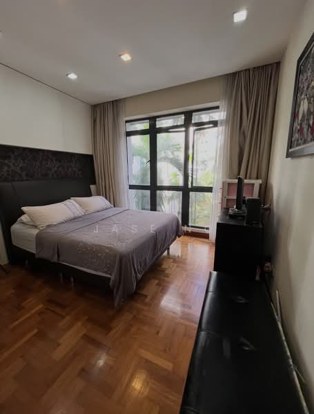 East Meadows Condominium For Sale at S$ 1,598,888 | PropertyGuru Singapore - Bedroom