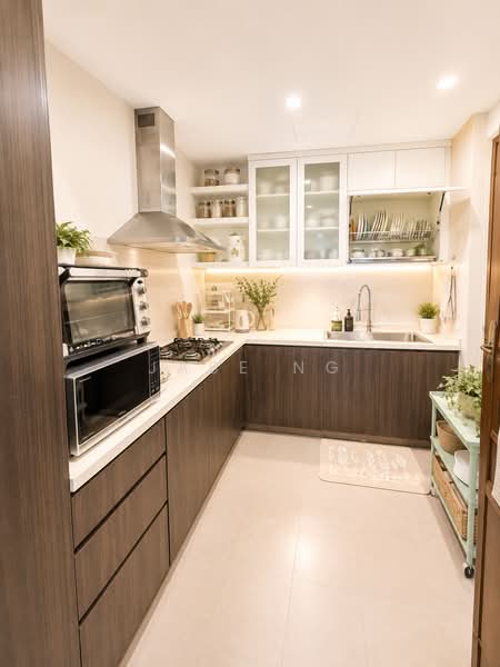 East Meadows, 30 Tanah Merah Kechil Road, 3 Bedrooms, 1,195 sqft, Condominium For Sale, by Jase Ng, 500073459 - Kitchen - PropertyGuru.com.sg