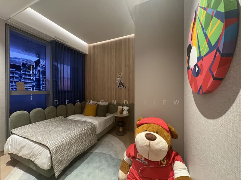 W Residences Marina View - Singapore Condominium For Sale at S$ 1,880,000 | PropertyGuru Singapore - Bedroom