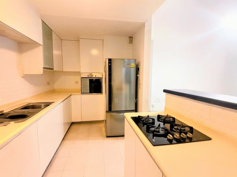 Maple Woods, 991 Bukit Timah Road, 2 Bedrooms, 915 sqft, Condominium For Rent, by James Yeo, 500073465 - Kitchen - PropertyGuru.com.sg