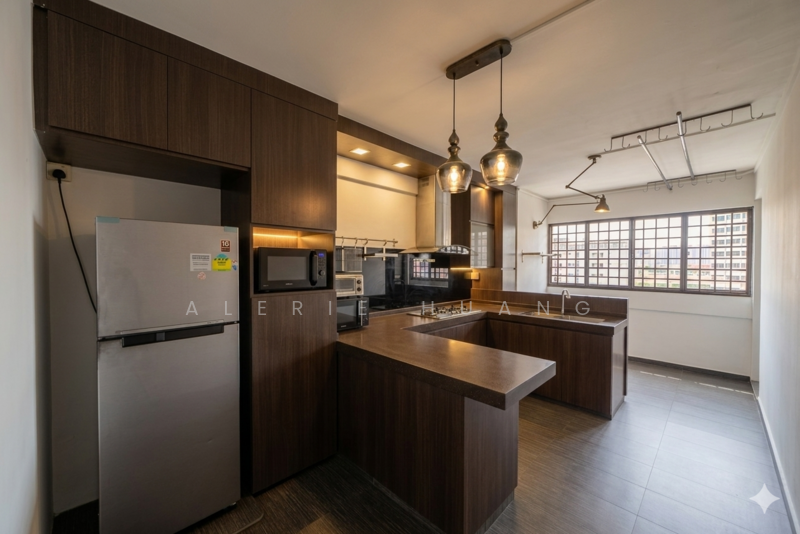 18 Saint George's Road HDB Flat For Sale at S$ 699,999 | PropertyGuru Singapore - Kitchen