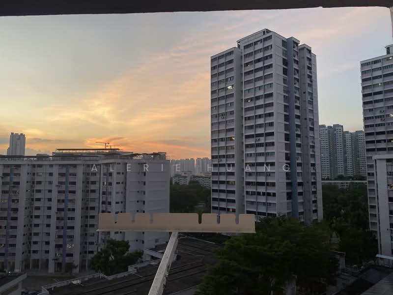 common bed view @ 7:20pm