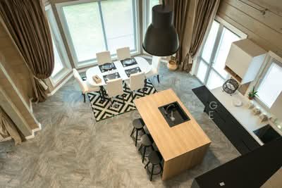 For Sale - ✨Cosy Semi-Detached for Sale!✨ 半独立，洋 房 打折出 售. Private & Quality Home.