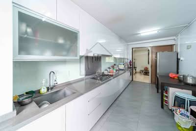 For Sale - 414 Tampines Street 41