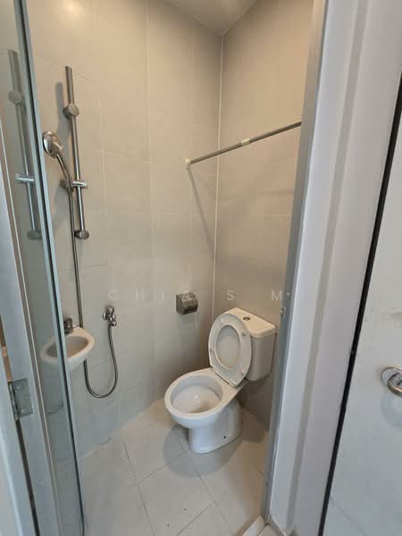 The Oceanfront @ Sentosa Cove Condominium For Sale at S$ 6,480,000 | PropertyGuru Singapore - Bathroom